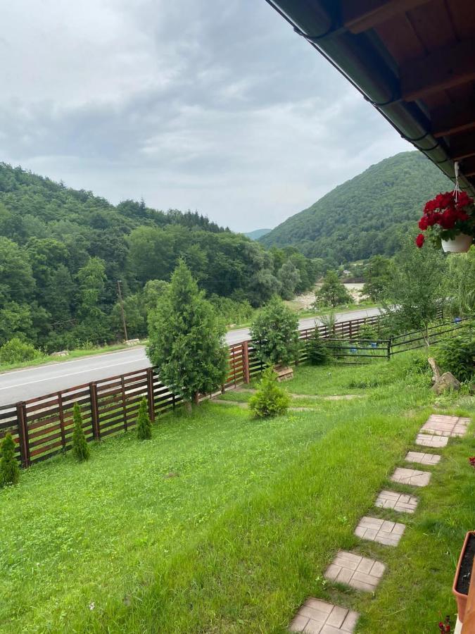 Hotel La Butuci Tîrgu Ocna Esterno foto
